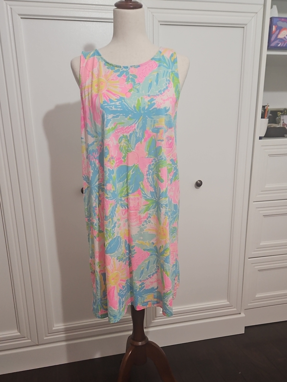 Lilly Pulitzer Sleeveless Floral Shift Dress in Pink, Blue & Green